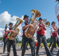 fileadmin/roha/images_galerie/orte_landschaft/Teisendorf/Weildorf/Weildorf-Trachtenfest/BR-TRACHT-FEST-WEIL-18062017-0942-10-D-roha-Brauchtum-Trachtenfest-Weildorf-Teisendorf.png