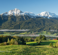 fileadmin/roha/images_galerie/orte_landschaft/Anger/Aufham/LANDS-ANG-AUFH-0001-0-03-D-roha-Landschaft-Anger-Aufham-Hochstaufen-Zwiesel.png