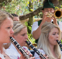 fileadmin/roha/images_galerie/musik/Blasmusik/Anger_-_Aufham/MU-BLA-ANG-FUER-ALM-1522-01-D-roha-Musik-Blasmusik-Anger-Hoeglwoerth-Fuermann-Alm-Fest-Klarniette.png