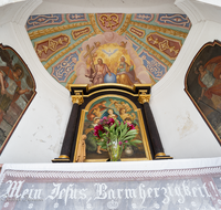 fileadmin/roha/images_galerie/kirche_religion/Laufen_-_Leobendorf/KKKM-LAUF-SEETH-0006-D-roha-Seethaler-Kapelle-Laufen.png