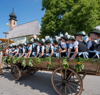 fileadmin/roha/images_galerie/brauchtum/Leonhardiritt/Holzhausen_01/Holzhausen-Ritt-2023/BR-PFRI-HOLZ-2023-1023-01-D-roha-Brauchtum-Leonhardiritt-Holzhausen-Teisendorf.png