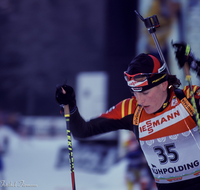 fileadmin/roha/images_galerie/Freizeit-Sport/Biathlon/2001_Biathlon/SPO-BIATH-0000-2001-01-10-Ruhpolding-Biathlon-4885.png