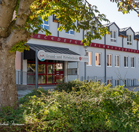 fileadmin/roha/images_galerie/orte_landschaft/Teisendorf/Teisendorf-Markt/TEI-DETAIL-SCHUL-0001-D-roha-Teisendorf-Schule-Agliardis.png