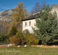 fileadmin/roha/images_galerie/orte_landschaft/Bad_Reichenhall/BAD-REI-GRUT-0013-D-roha-Bad-Reichenhall-Burg-Gruttenstein-Fahrrad-Herbst.png