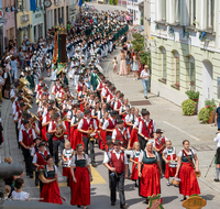 fileadmin/roha/images_galerie/orte_landschaft/Teisendorf/Gaufest-GauverbandI-Freitag14.-Sonntag23.Juli2023/BR-GAUFEST-TEIS-2023-3-1137-05-D-roha-Tracht-Gaufest-Teisendorf.png