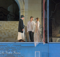 fileadmin/roha/images_galerie/orte_landschaft/Salzburg/Jedermann/2017/SA-KU-JEDERM-2017-2225-01-D-roha-Salzburg-Festspiele-Jedermann-Theater-Gute-Werke-Moretti.png