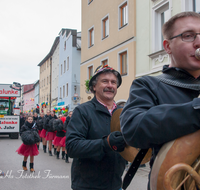 fileadmin/roha/images_galerie/brauchtum/Fasching/BR-FASCHI-2018-1559-03-D-roha-Brauchtum-Fasching-Zug-Teisendorf-Marktstrasse-So-Halunke-Waging.png