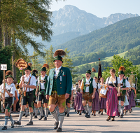 fileadmin/roha/images_galerie/orte_landschaft/Anger/Anger-Trachten-Musik-Fest/BR-FEST-ANG-MUS-TRACH-2018-08-19-0938-03-D-roha-Brauchtum-Fest-Anger-Aufham.png