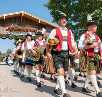 fileadmin/roha/images_galerie/orte_landschaft/Anger/Anger-Trachten-Musik-Fest/BR-FEST-ANG-MUS-TRACH-2018-08-19-1200-03-D-roha-Brauchtum-Fest-Anger-Trachtenverein-Musikkapelle-Weildorf.png