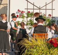 fileadmin/roha/images_galerie/musik/Blasmusik/Piding/MU-BLA-PID-STA-1932-01-D-roha-Musik-Blasmusik-Musikkapelle-Piding-Standkonzert.png