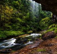 fileadmin/roha/images_galerie/orte_landschaft/Schneizlreuth/SCHNEILZL-WEISSB-0001-20-0954-D-roha-Schneizlreuth-Weissbach-Schlucht-Wasser.png