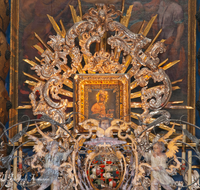 fileadmin/roha/images_galerie/orte_landschaft/Salzburg/Kolleg-Plain-Sebast-Franzis-Mich/SA-MARIAPLAIN-0007-4-D-roha-Salzburg-Maria-Plain-Altar-Madonna.png