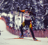 fileadmin/roha/images_galerie/Freizeit-Sport/Biathlon/2002-Biathlon/SPO-BIATH-0000-2002-01-17-Ruhpolding-Biathlon-4965.png