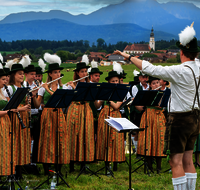 fileadmin/roha/images_galerie/musik/Blasmusik/Steinbruenning-Surheim/MU-BLA-STEINBR-SUR-2024-1909-01-D-H-roha-Musik-Blasmusik-Saaldorf-Steinbruenning-Surheim.png