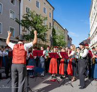 fileadmin/roha/images_galerie/orte_landschaft/Teisendorf/Teisendorf-Marktstrasse-Konzert/TEI-MA-STA-KON-2024-1-0209-D-roha-Teisendorf-Marktstrasse-Standkonzert.png