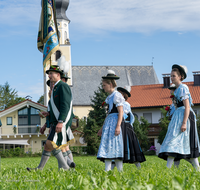 fileadmin/roha/images_galerie/orte_landschaft/Ainring/Trachtenfest/BR-FEST-FELDK-TRACH-2019-08-18-0942-01-D-roha-Brauchtum-Fest-Feldkirchen-Trachtenverein-Neukirchen.png