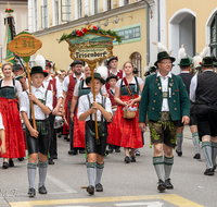 fileadmin/roha/Gautrachtenfest/Bilderglalerie/Gaufest-2023/Festsonntag/BR-GAUFEST-TEIS-2023-3-1153-05-D-roha-Tracht-Gaufest-Teisendorf.png