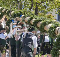 fileadmin/roha/images_galerie/brauchtum/Maibaum/Piding-Johannishoegl/BR-MAIB-PID-2017-1329-01-D-roha-Brauchtum-Maibaum-Piding.jpg