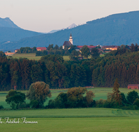 fileadmin/roha/images_galerie/orte_landschaft/Teisendorf/Weildorf/TEI-WEI-PAN-0007-D-roha-Teisendorf-Weildorf-Saaldorf-Schign-Zwiesel-Sonnenaufgang.png