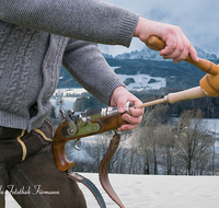 fileadmin/roha/images_galerie/brauchtum/Weihnachten-Boeller/BR-WEIH-BOELL-AN-2016-1434-03-D-M-roha-Brauchtum-Weihnachten-Silvester-Anger-Boeller-Schuetze.png