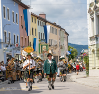 fileadmin/roha/images_galerie/orte_landschaft/Teisendorf/Gaufest-GauverbandI-Freitag14.-Sonntag23.Juli2023/BR-GAUFEST-TEIS-2023-3-1134-02-1-D-roha-Tracht-Gaufest-Teisendorf.png