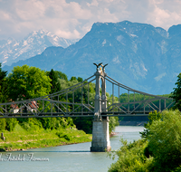 fileadmin/roha/images_galerie/orte_landschaft/Laufen/LAUF-BRUE-0014-D-roha-Laufen-Salzach-Bruecke-Wasser-Fluss-Untersberg.png