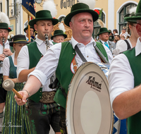 fileadmin/roha/Gautrachtenfest/Bilderglalerie/Gaufest-2023/Festsonntag/BR-GAUFEST-TEIS-2023-3-1157-09-D-roha-Tracht-Gaufest-Teisendorf..png