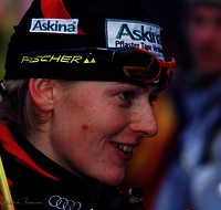 fileadmin/roha/images_galerie/Freizeit-Sport/Biathlon/2001_Biathlon/SPO-BIATH-2001-14-01-0054-roha-Ruhpolding-Biathlon.png