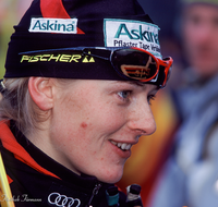 fileadmin/roha/images_galerie/Freizeit-Sport/Biathlon/2001_Biathlon/SPO-BIATH-2001-14-01-0054-roha-Ruhpolding-Biathlon.png