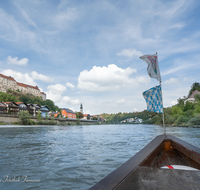 fileadmin/roha/images_galerie/orte_landschaft/Burghausen/LANDS-SALZA-PL-01-8300-D-roha-Landschaft-Salzach-Burghausen-Plaette.png