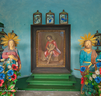 fileadmin/roha/images_galerie/kirche_religion/Teisendorf/KKKM-TEIS-PANK-0007-D-roha-Kapelle-Pank-Teisendorf-Anger-Bildnis-Figuren.png