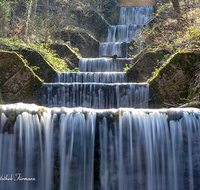 fileadmin/roha/images_galerie/orte_landschaft/Anger/Hoeglwoerth/WAS-WILDB-HOEGLW-0006-8-08-D-roha-Wasser-Bach-Hoeglwoerth.png