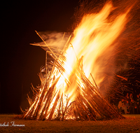 fileadmin/roha/images_galerie/brauchtum/Sonnwendfeuer/BR-SONNW-WEIL-0030-2018-2214-03-D-roha-Brauchtum-Sonnwend-Peters-Feuer-Weildorf-Teisendorf.png