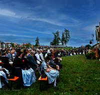 fileadmin/roha/images_galerie/orte_landschaft/Teisendorf/Gaufest-GauverbandI-Freitag14.-Sonntag23.Juli2023/BR-GAUFEST-TEIS-2023-3-1008-D-M-roha-Tracht-Gaufest-Teisendorf.png