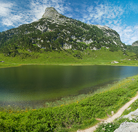 fileadmin/roha/images_galerie/orte_landschaft/Berchtesgaden/Nationalpark_Klausbachtal_Wimbachtal_-Klamm/BGD-NAT-FUNT-0013-P-D-roha-Berchtesgaden-Nationalpark-Funtensee-Schottmalhorn-Kaerlingerhaus.png