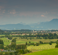 fileadmin/roha/images_galerie/orte_landschaft/Teisendorf/IN-LANDS-Teisendorf/LANDS-TEIS-SURT-0002-D-roha-Landschaft-Teisendorf-Surtal-Oberteisendorf.png