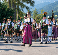 fileadmin/roha/images_galerie/musik/Blasmusik/Anger_-_Aufham/MU-BLA-AUF-ANG-2018-08-19-0938-01-D-roha-Musik-Blasmusik-Aufham-Anger-Festzug.png