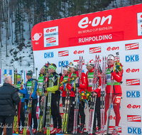 fileadmin/roha/images_galerie/Freizeit-Sport/Biathlon/SPO-BIATH-0273-1657-03-D-roha-Sport-Biathlon-Ruhpolding-2012-Stadion-Weltmeisterschaft-Chiemgau-Arena.png