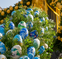 fileadmin/roha/images_galerie/brauchtum/Ostern/BR-OST-BRUNNEN-0005-2-D-roha-Brauchtum-Ostern-Osterbrunnen-Bad-Reichenhall-Eier.png