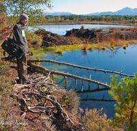 fileadmin/roha/images_galerie/Menschen/MEN-FOTOGR-SCHOEN-MO-0001-D-roha-Menschen-Fotograf-Schoenramer-Moor-Moorsee.png