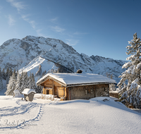 fileadmin/roha/images_galerie/Winter/BGD-ROSSF-GOELL-0002-0-01-D-roha-Berchtesgaden-Rossfeld-Goell-Oberahorn-Alm-Winter.png