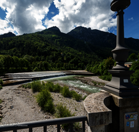 fileadmin/roha/images_galerie/orte_landschaft/Bad_Reichenhall/BAD-REI-SAAL-0025-D-roha--Bad-Reichenhall-Luitpoldbruecke.png