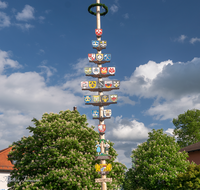 fileadmin/roha/images_galerie/brauchtum/Maibaum/Teisendorf/BR-MAIB-TEI-0005-9-D-roha-Brauchtum-Maibaum-Teisendorf-Zunftzeichen.png