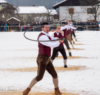 fileadmin/roha/images_galerie/brauchtum/Schnalzen/Schoenram-Gauschnalzen/BR-SCHNA-300-1223-04-D-roha-Brauchtum-Aper-Schnalzen-Goassl-Schoenram-Winter-Rupertigau-Rupertiwinkel.png