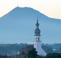 fileadmin/roha/images_galerie/orte_landschaft/Saaldorf/SAAL-KIRCH-0001-0620-02-D-roha-Saaldorf-Kirche-Gaisberg-Sonnenaufgang.png