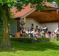 fileadmin/roha/images_galerie/orte_landschaft/Anger/Aufham/MU-BLA-AUF-KON-0946-01-D-roha-Musik-Blasmusik-Aufham-Konzert.png