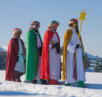 fileadmin/roha/images_galerie/brauchtum/Weihnachten-Sternsinger/BR-WEIH-HEILDREIKOEN-0033-D-roha-Brauchtum-Weihnachten-Heilig-Drei-Koenige-Sternsinger-Teisendorf.png