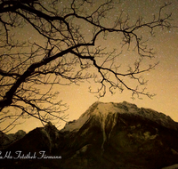 fileadmin/roha/images_galerie/Baum-natur-garten/Natur-Himmel-Nachthimmel/LANDS-HIM-NA-STE-0001-D-roha-Landschaft-Himmel-Nacht-Sterne-Ramsau-Hochkalter.png