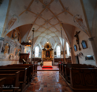 fileadmin/roha/images_galerie/kirche_religion/Saaldorf/KKKM-SAAL-ABTS-K-0004-D-roha--Kirche-Saaldorf-Abtsdorf..png