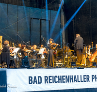 fileadmin/roha/images_galerie/musik/klassisch/MU-KL-PHIL-THUMS-2019-2046-01-D-roha-Musik-klassisch-Philharmonie-Bad-Reichenhall-Thumsee-brennt.png